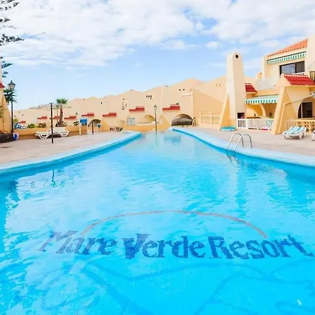 Playa Del Duque Poolside * Адехе